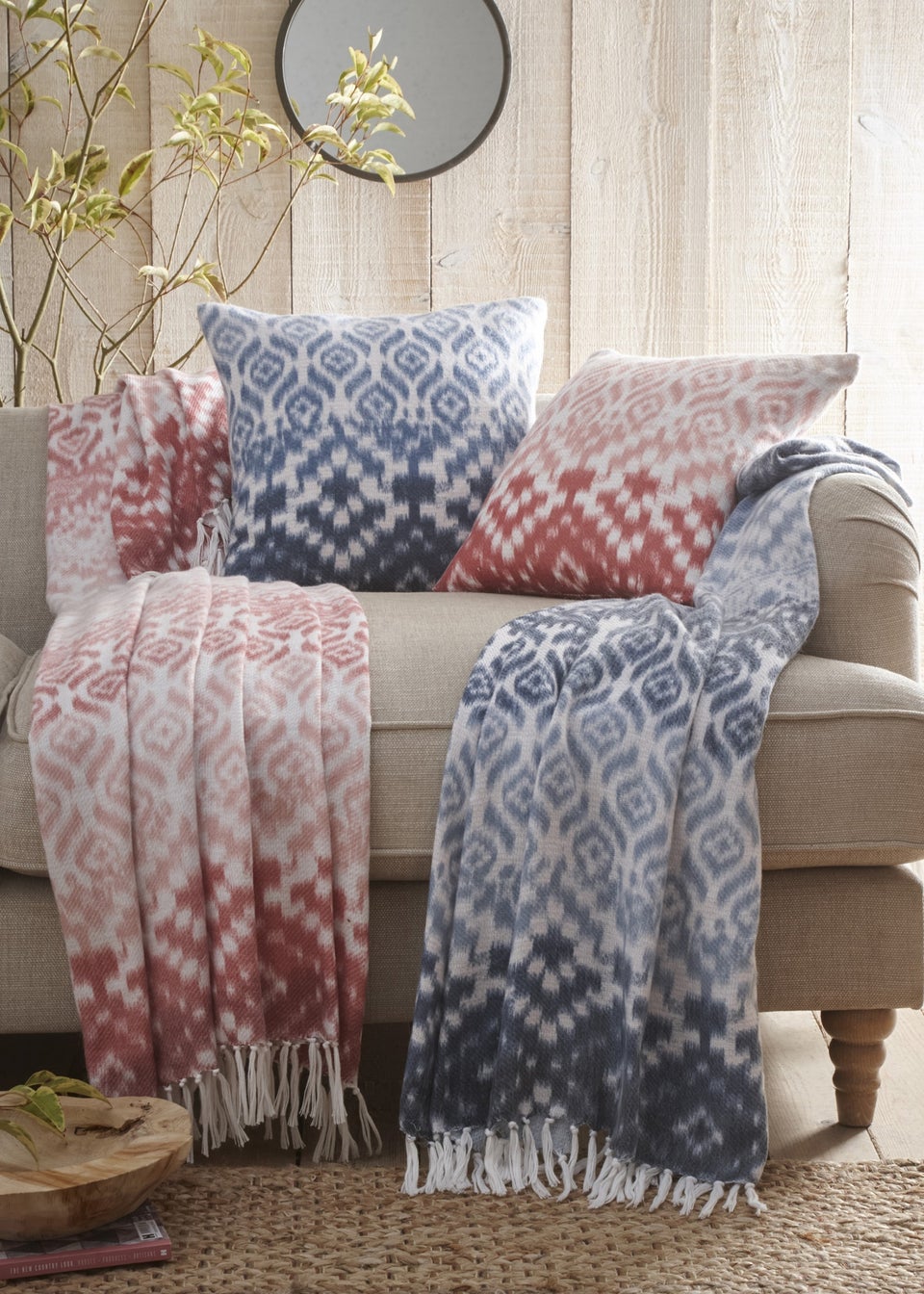 Appletree Hygge Sakari Tassled Blue Throw