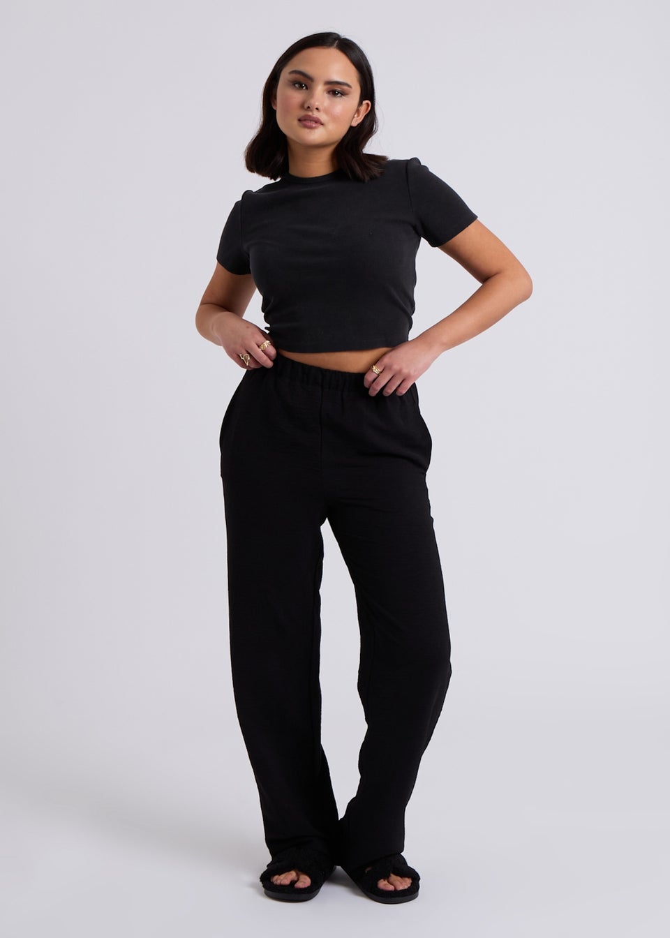 Urban Bliss Black Wide Leg Pant