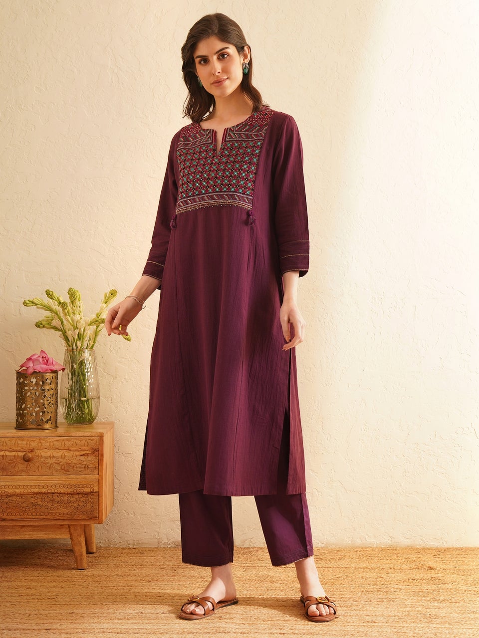 Women Purple Cotton Straight Fit Hand Embroidery Kurta Set