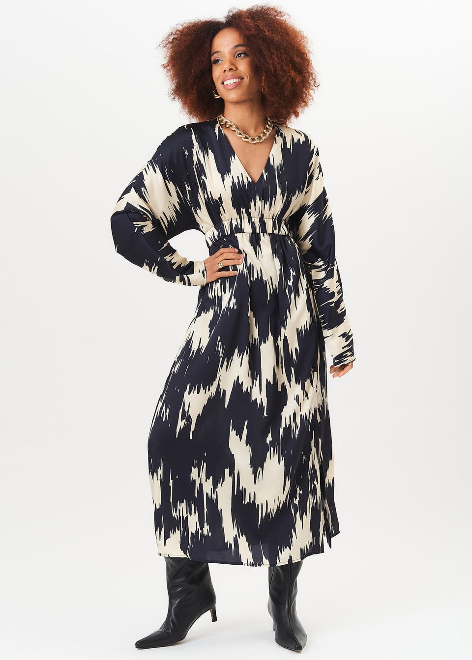Gini London Mono Abstract Print Elasticated Waist Midi Dress