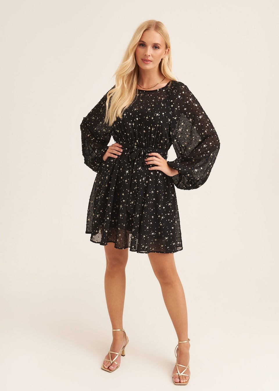 Gini London Black Star Print Long Sleeve Mini Dress