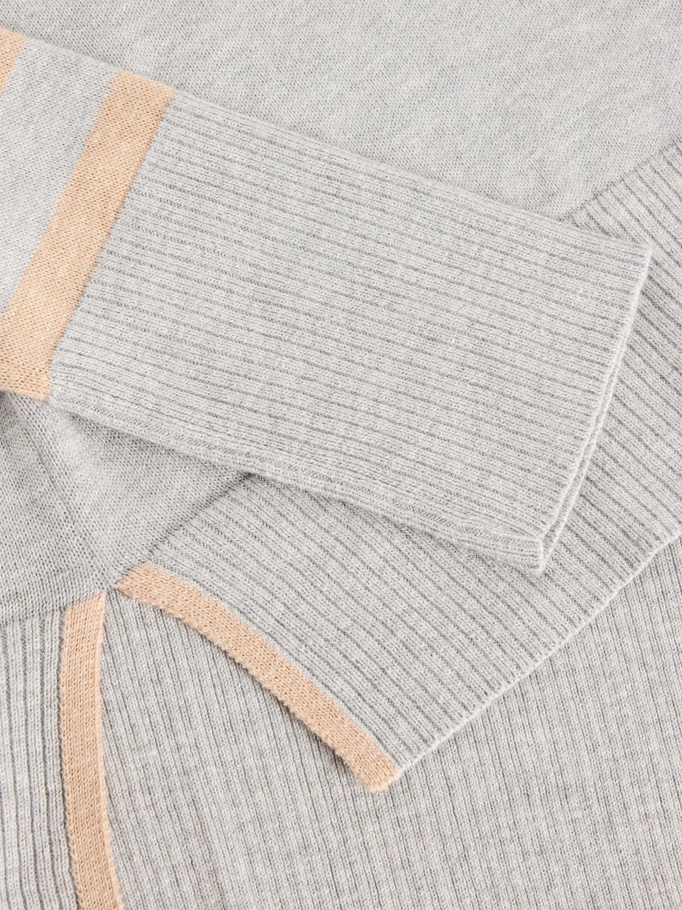 Pullover Olive mit Herz und Streifen
