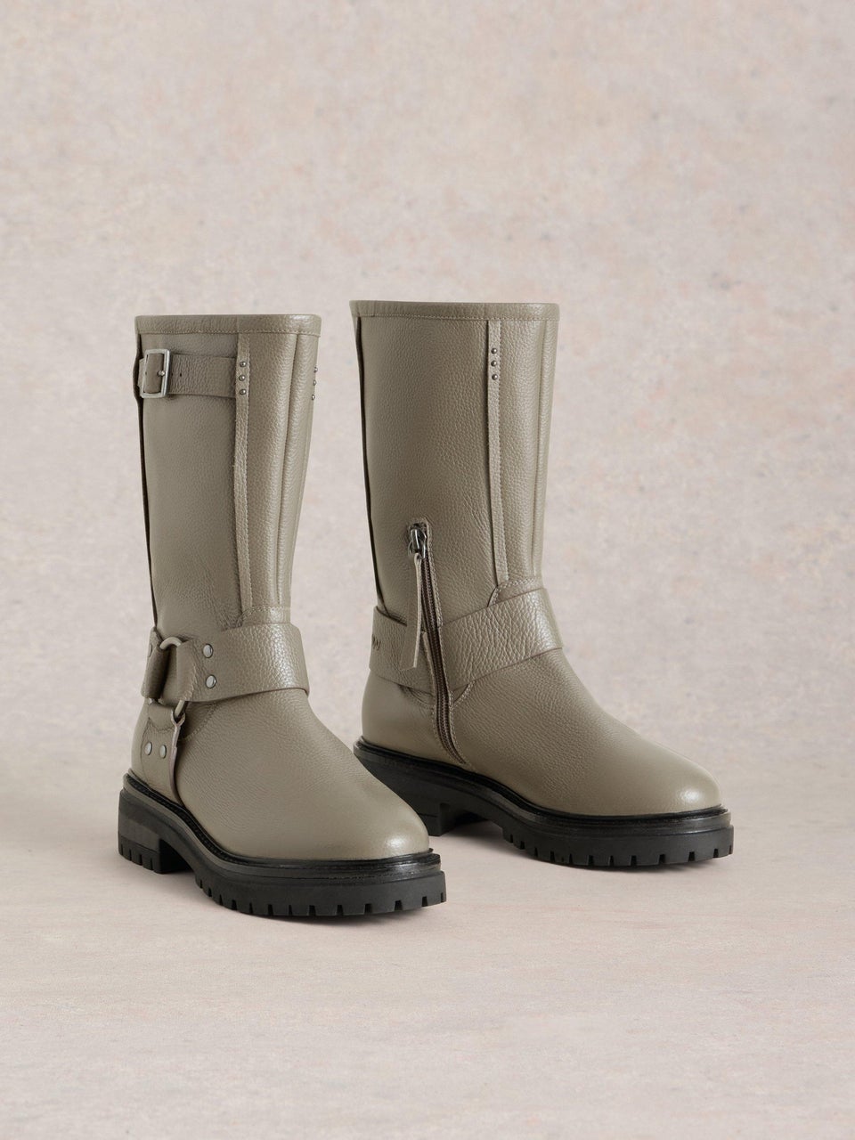 Biker Boots Bobbie
