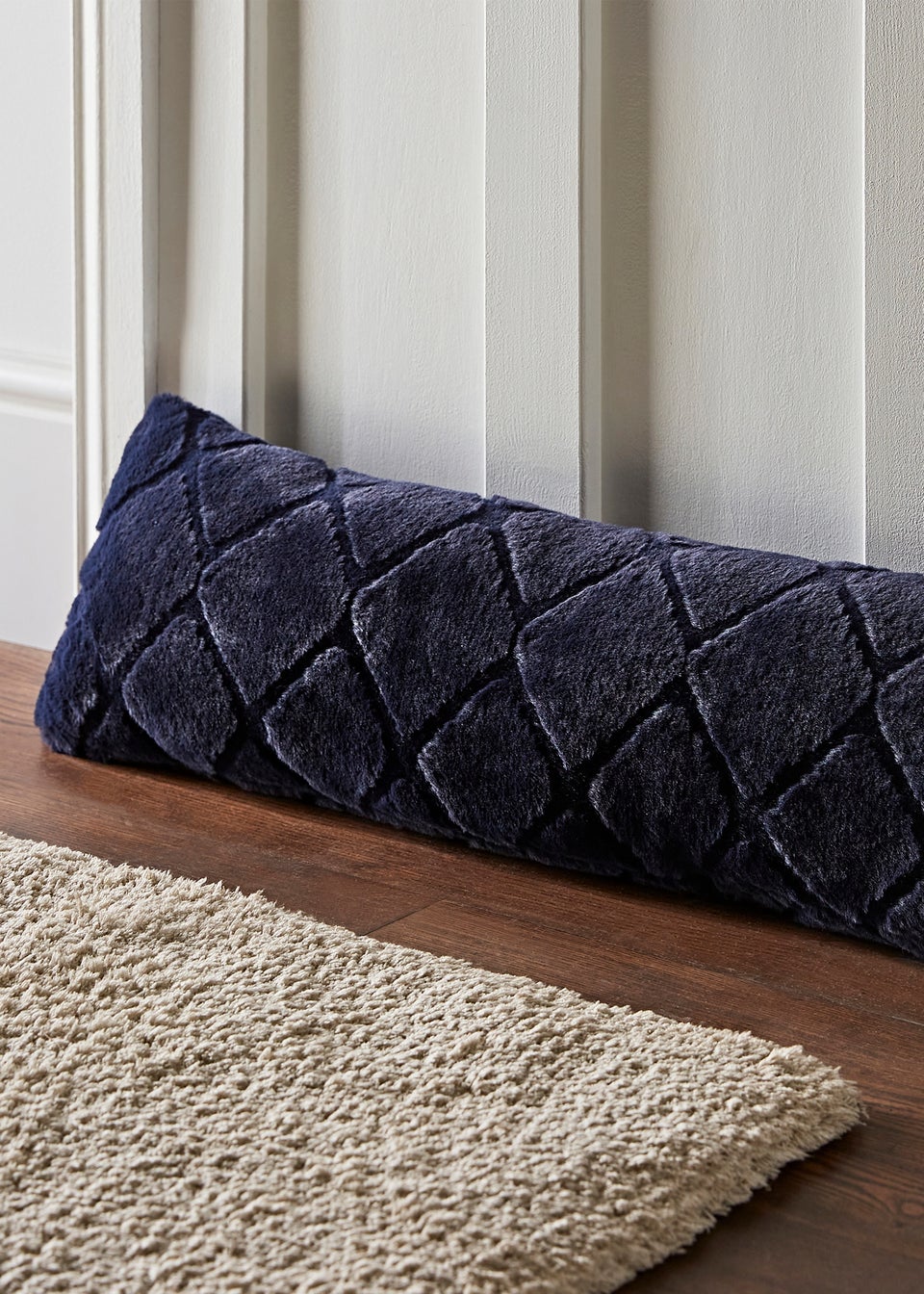 Catherine Lansfield Cosy Diamond Faux Fur Door Draught Excluder (90x20cm)