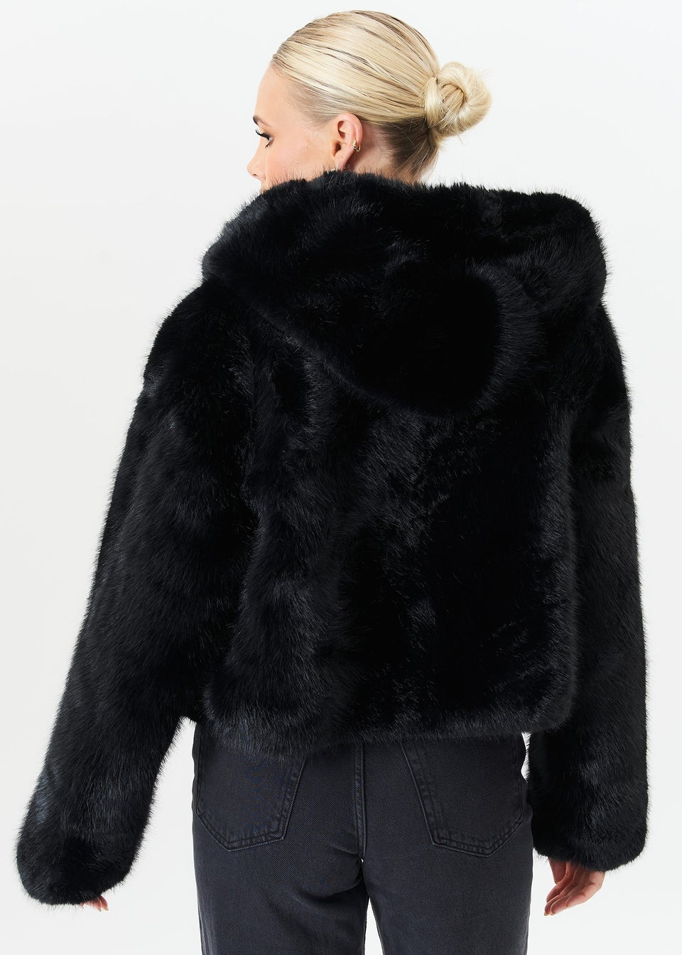 Gini London Black Zip Front Cropped Faux Fur Jacket