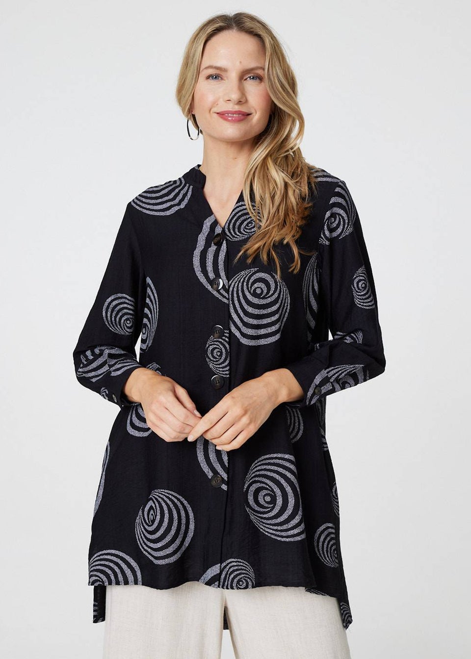 Izabel London Black Geo Print Long Sleeve Relaxed Shirt