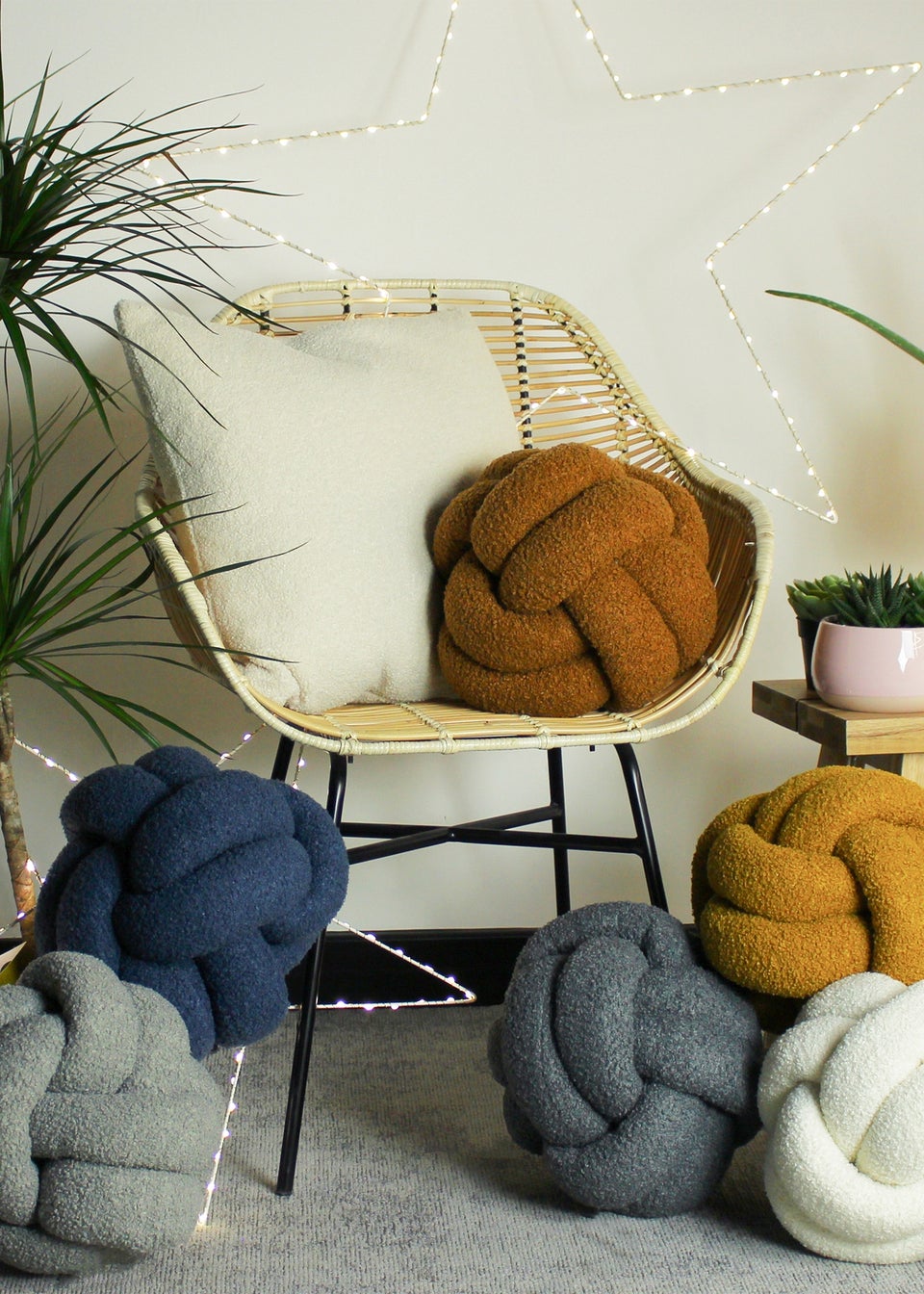 furn. Ginger Boucle Knot Filled Cushion (30cm x 30cm)