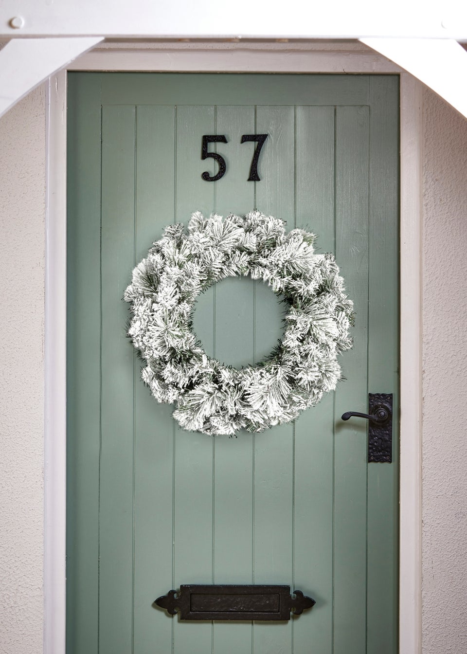 Premier Decorations Flocked Verbier artificial Wreath 50cm