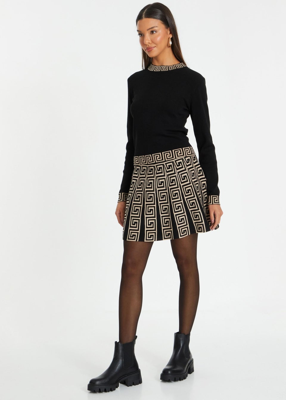 Knit skirt quiz deals