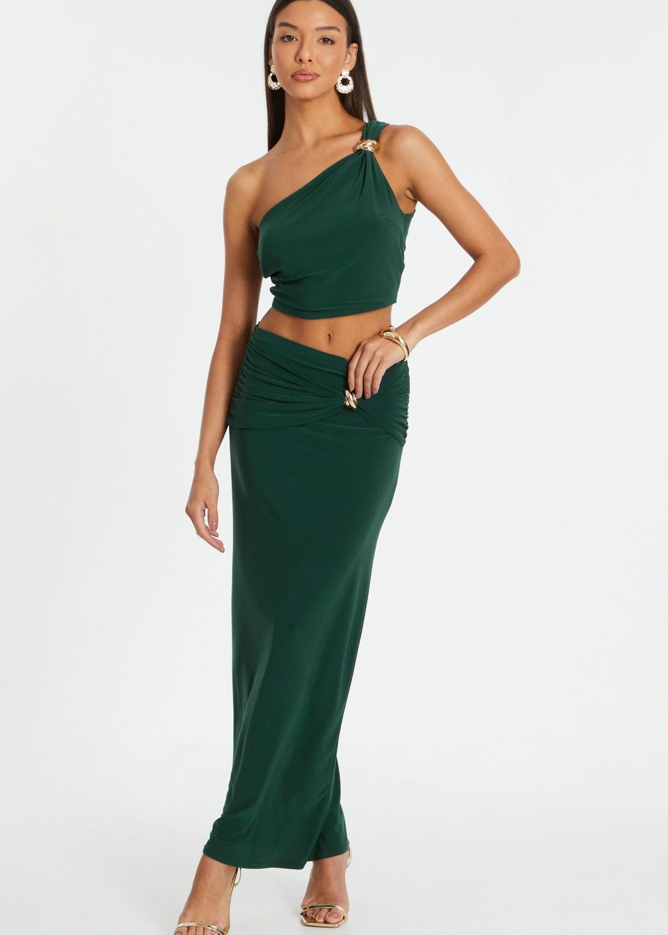 Quiz green skirt online