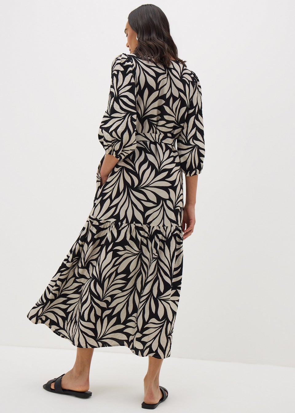 Et Vous Black Mono Palm Tie Waist Maxi Dress