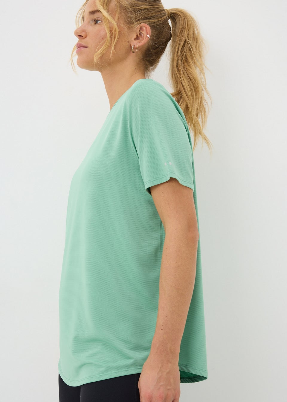 Souluxe Green T-Shirt