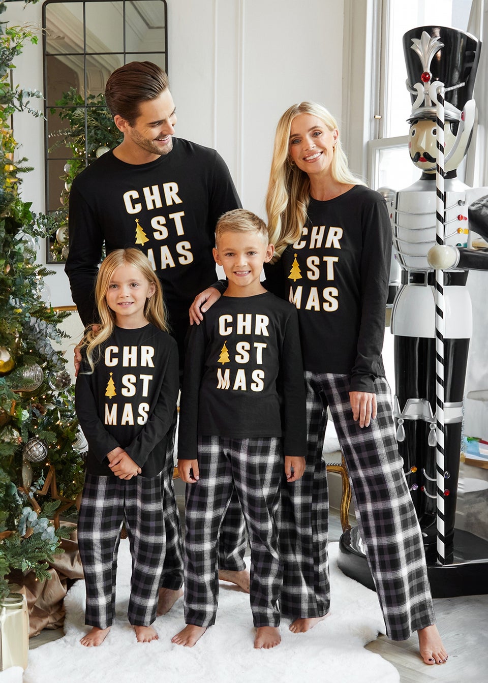 Threadbare Kids Black Cotton Tartan Check Christmas Pyjama Set 5 12 yrs Matalan