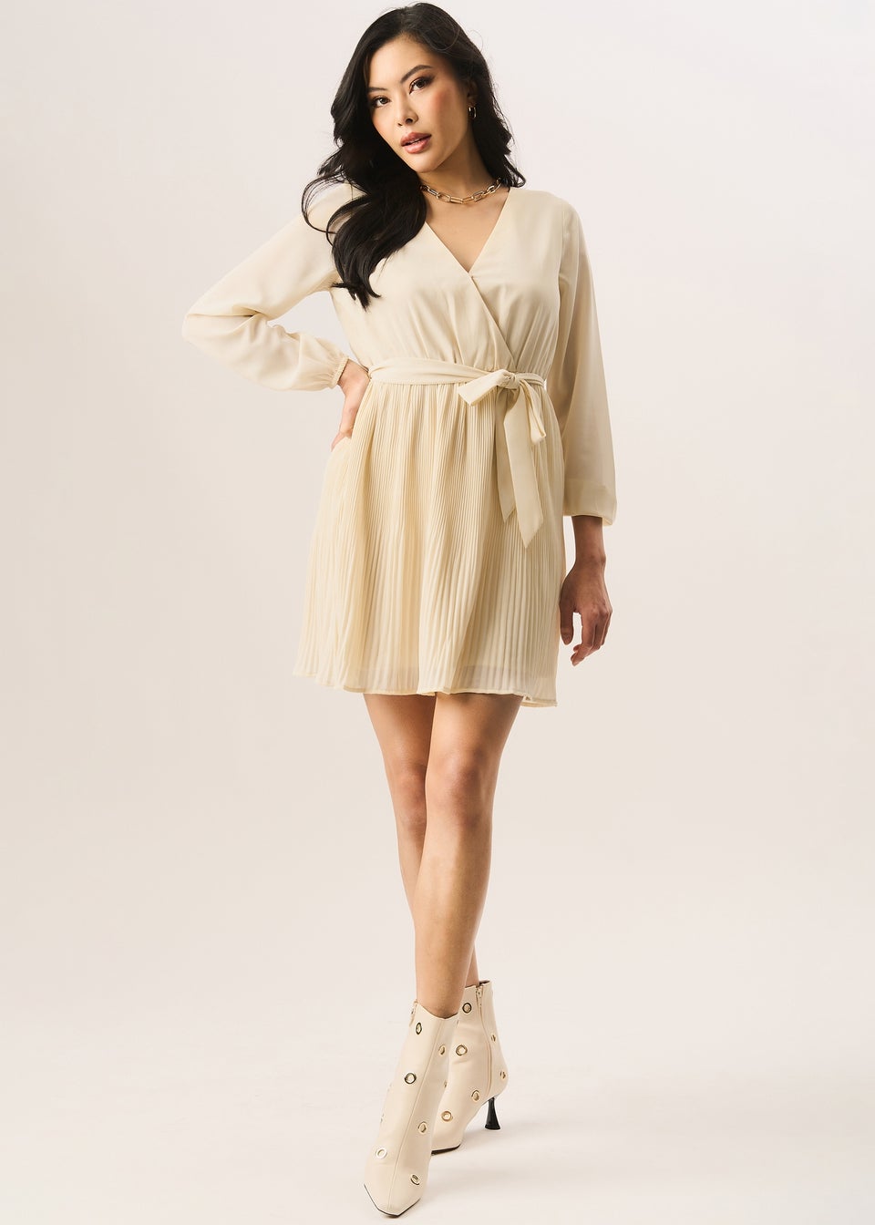 Gini London Cream Pleated Longsleeve Wrap Mini Dress