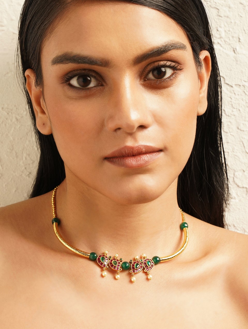 RNG Gallery women Pink Brass Hook Gold Tone Hasli Necklace
