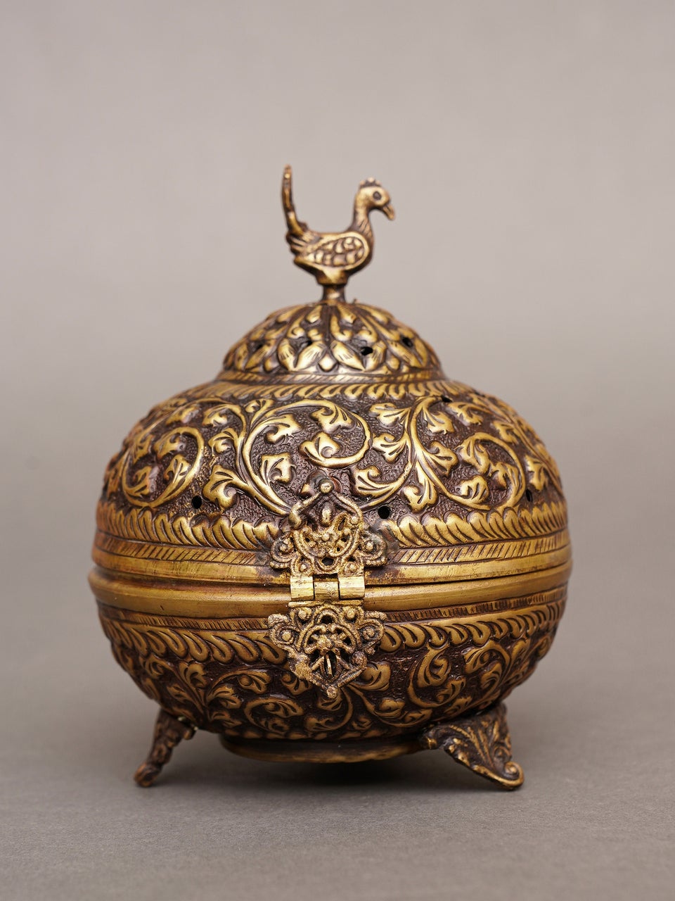 Antique Golden Brass Table Top Divine