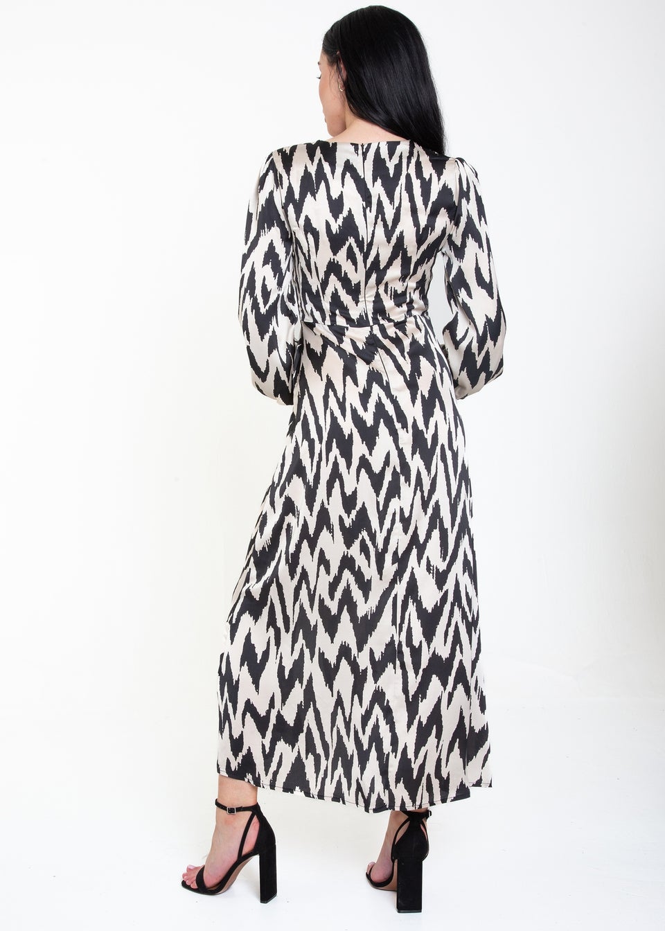 Gini London Mono Zigzag Printed Midi Dress