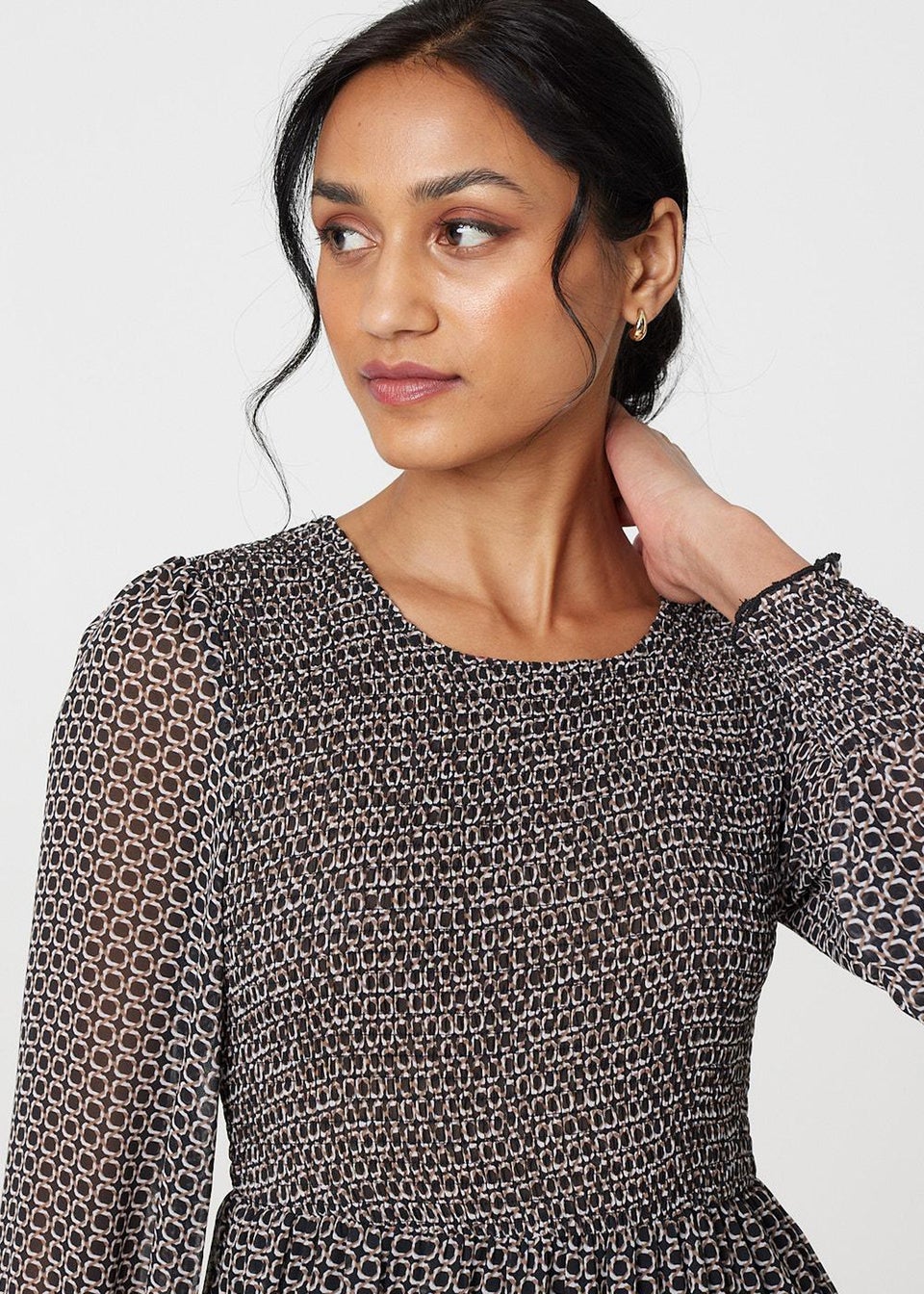 Izabel London Black Printed Smocked Bodice Tiered Midi Dress - Matalan