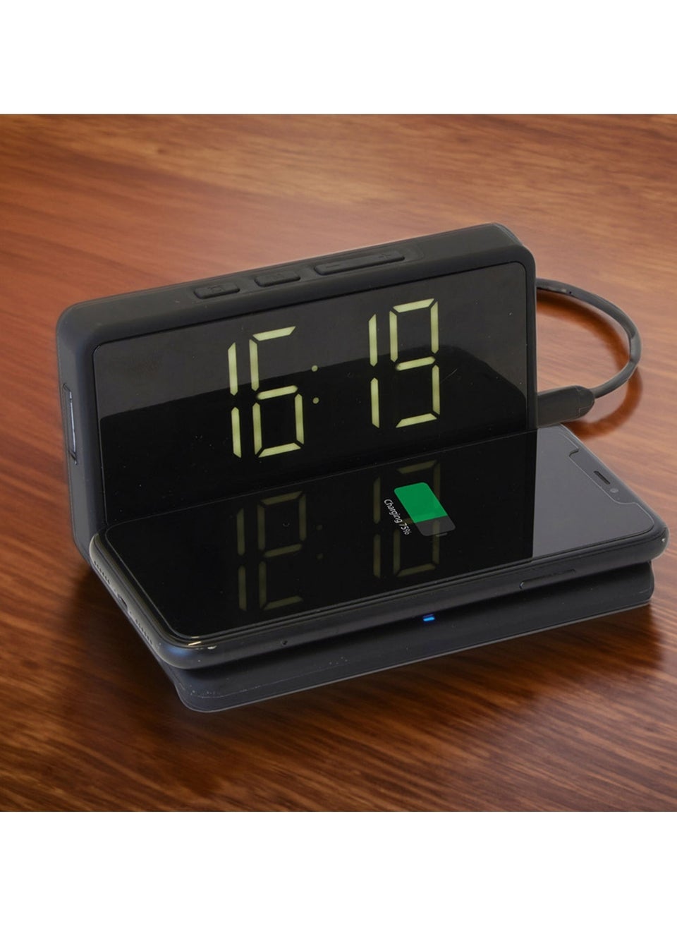 RED5 Black Wireless Phone Charging Alarm Clock