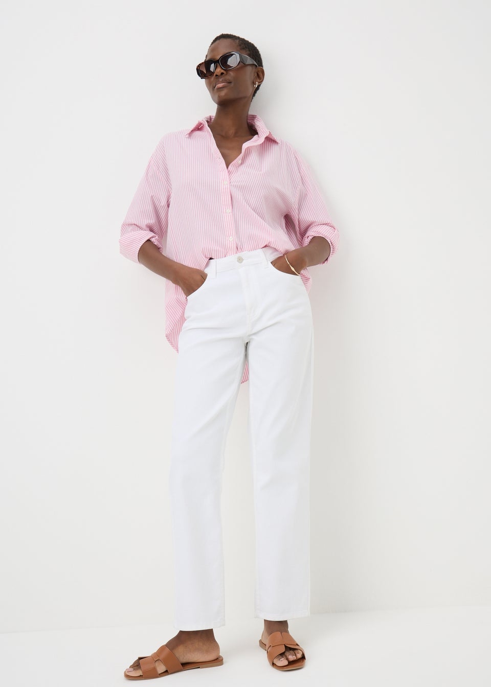 Papaya Petite White Straight Fit Jeans