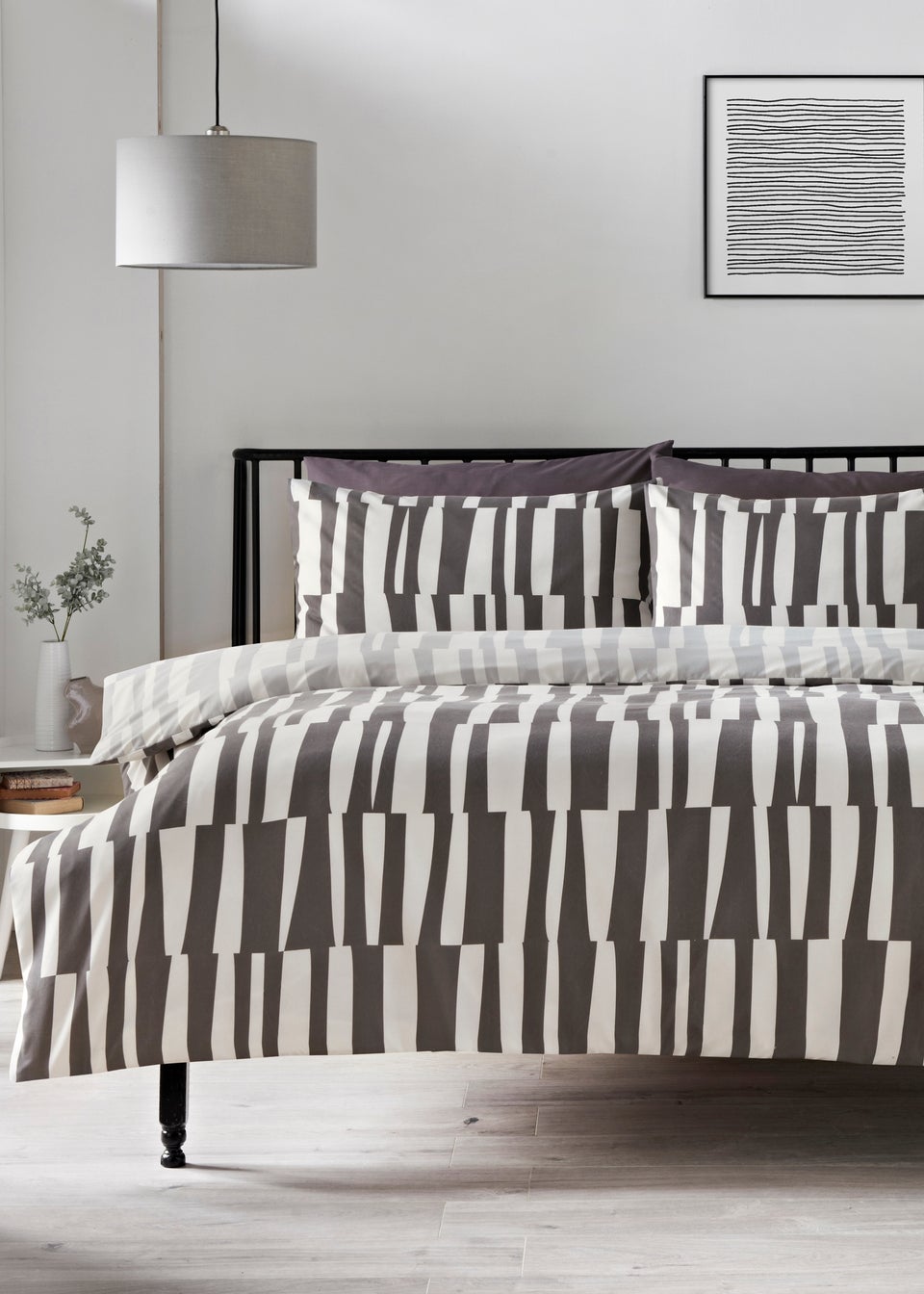 Grey Linear Geometric Duvet Set