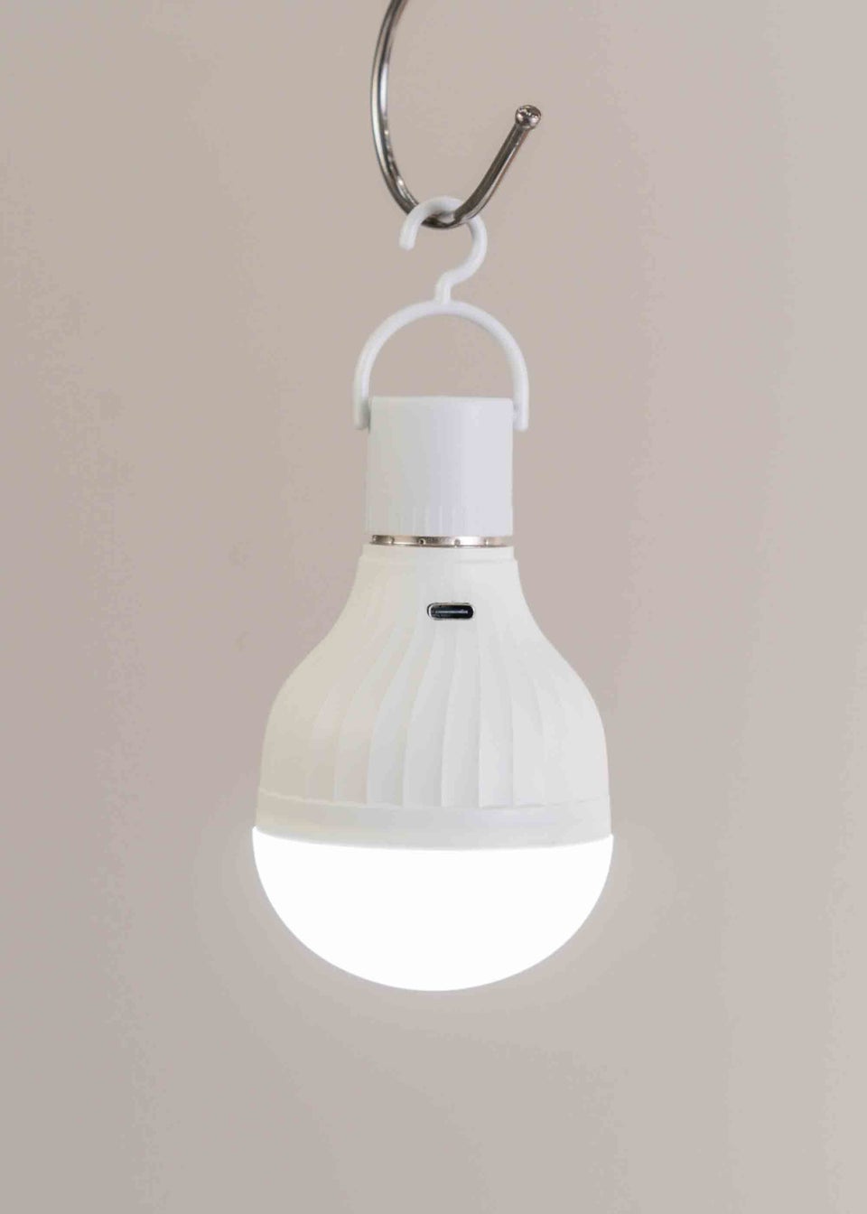 ValueLights USB-C Rechargable E27 Dimmable LED White Bulb (11.5cm x 7cm x 7cm)