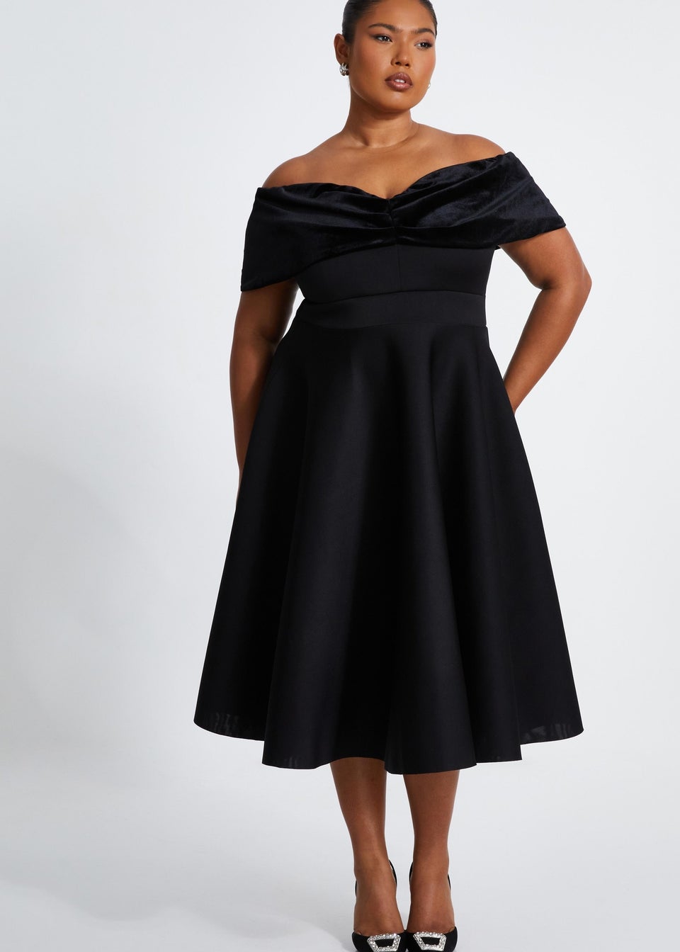 Quiz Black Curve Velvet Bardot Skater Dress