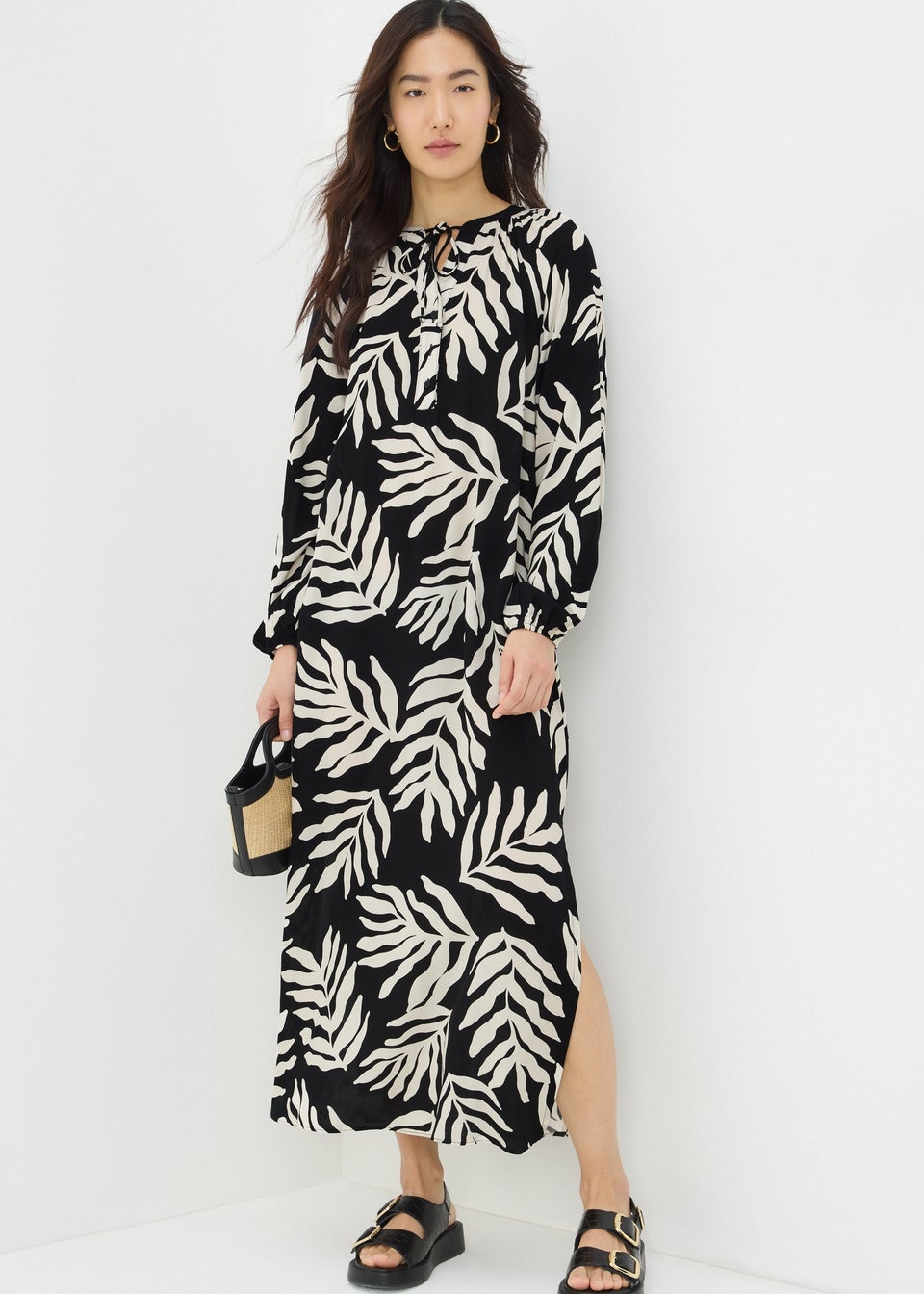 Black Monochrome Leaf Print Tunic Midaxi Dress