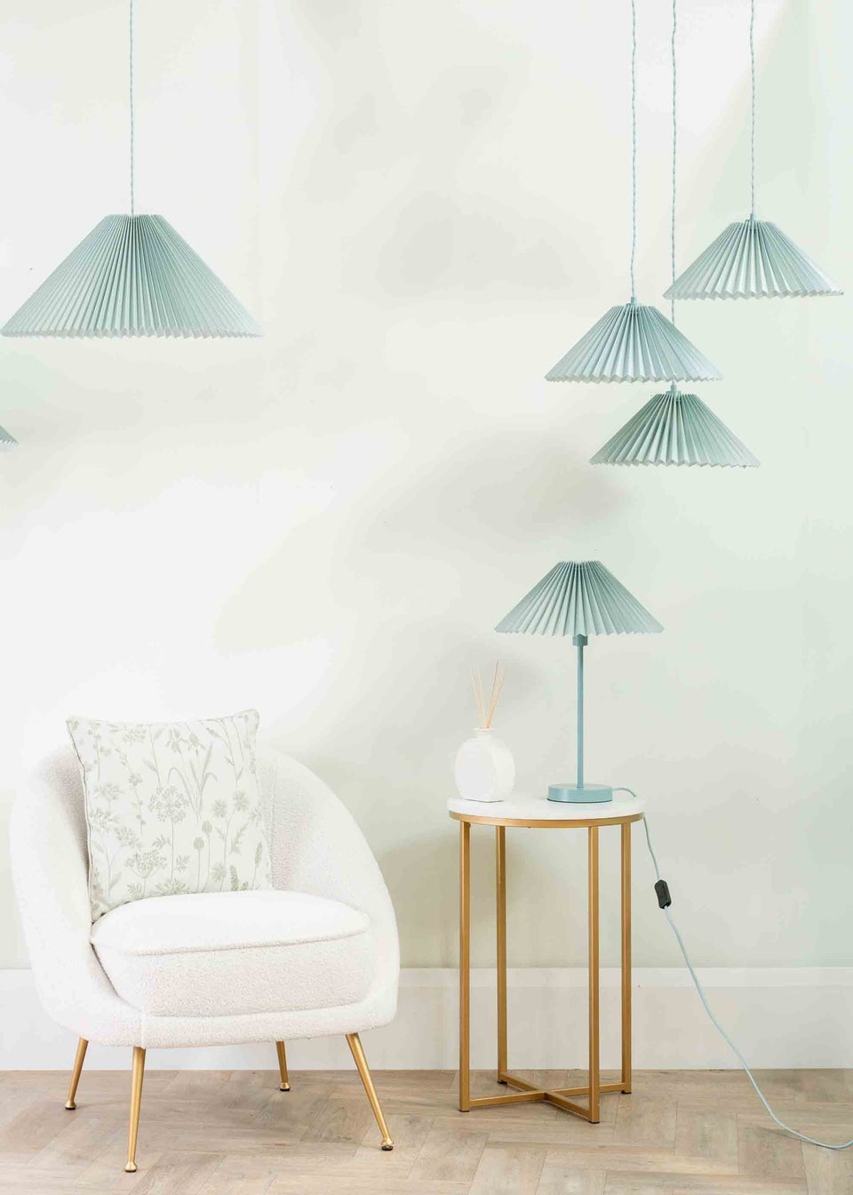 ValueLights Akira  Blue Table Lamp with Blue Tapered Shade (48.5cm x 34.5cm x 34.5cm)