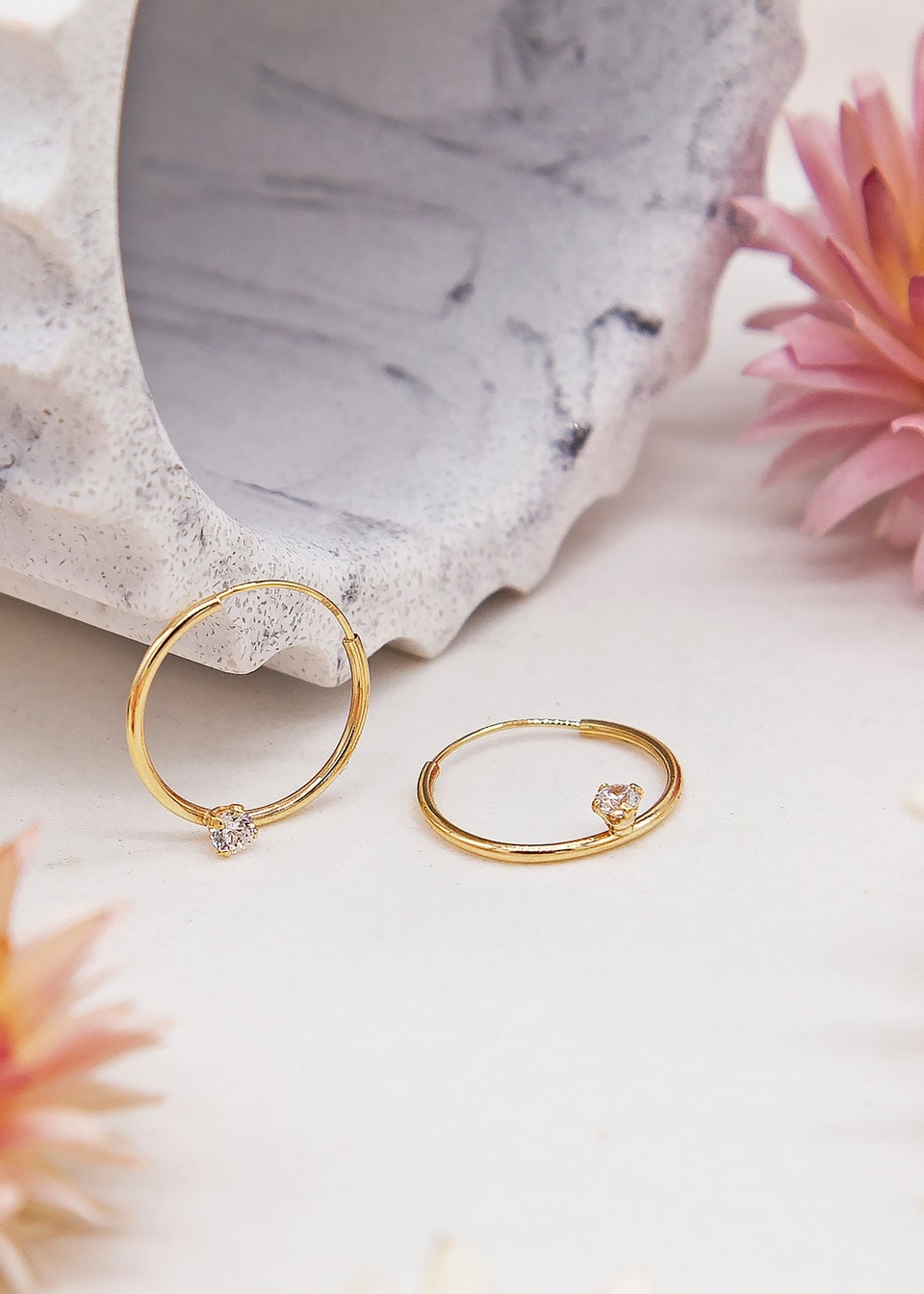 Golden Moments 9ct Yellow Gold White CZ Sleeper Earring