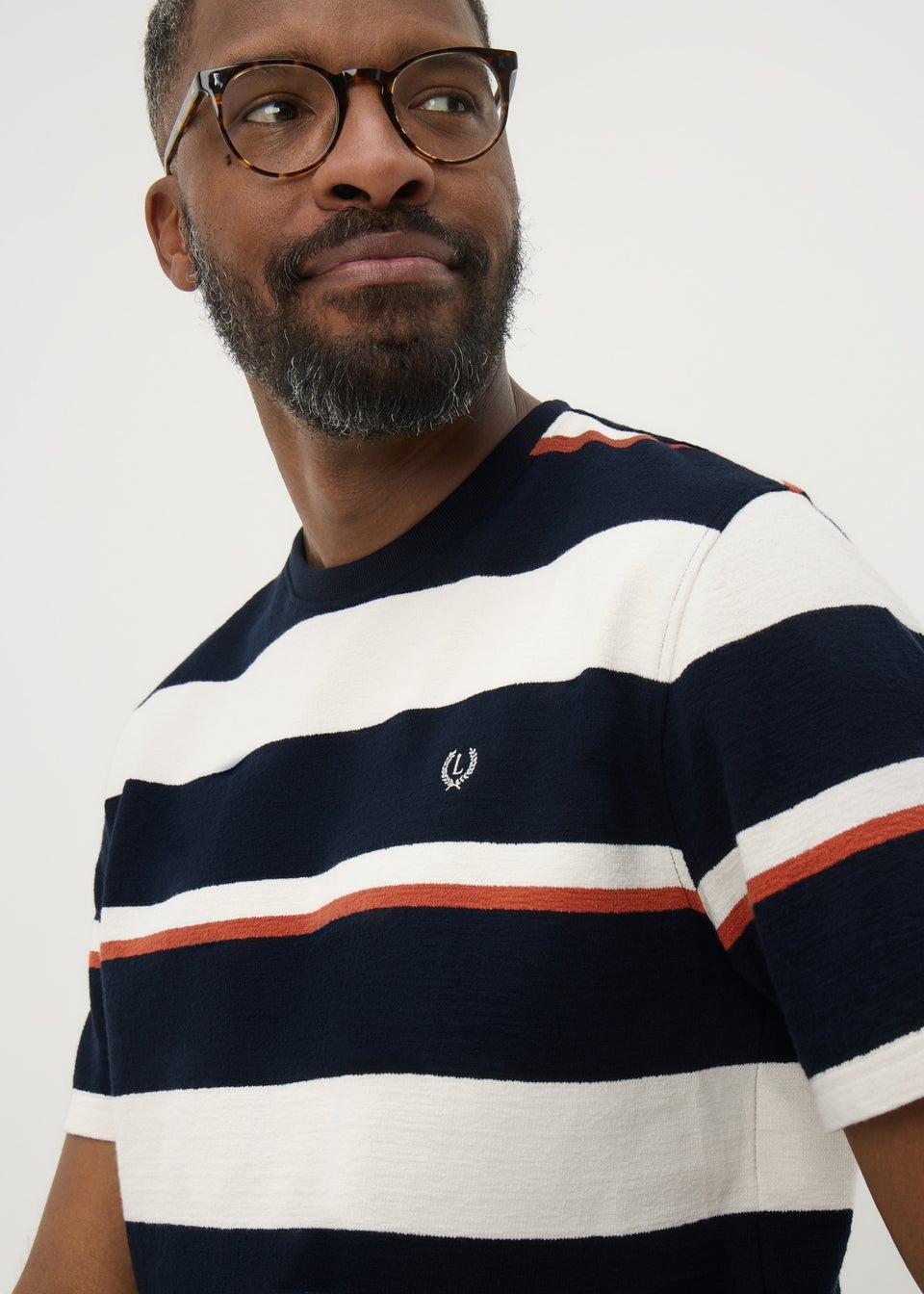 Lincoln Navy Stripe Design T-Shirt