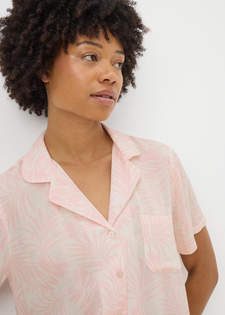 Pink Crinkle Palm Leaf Shorts Pyjama Set