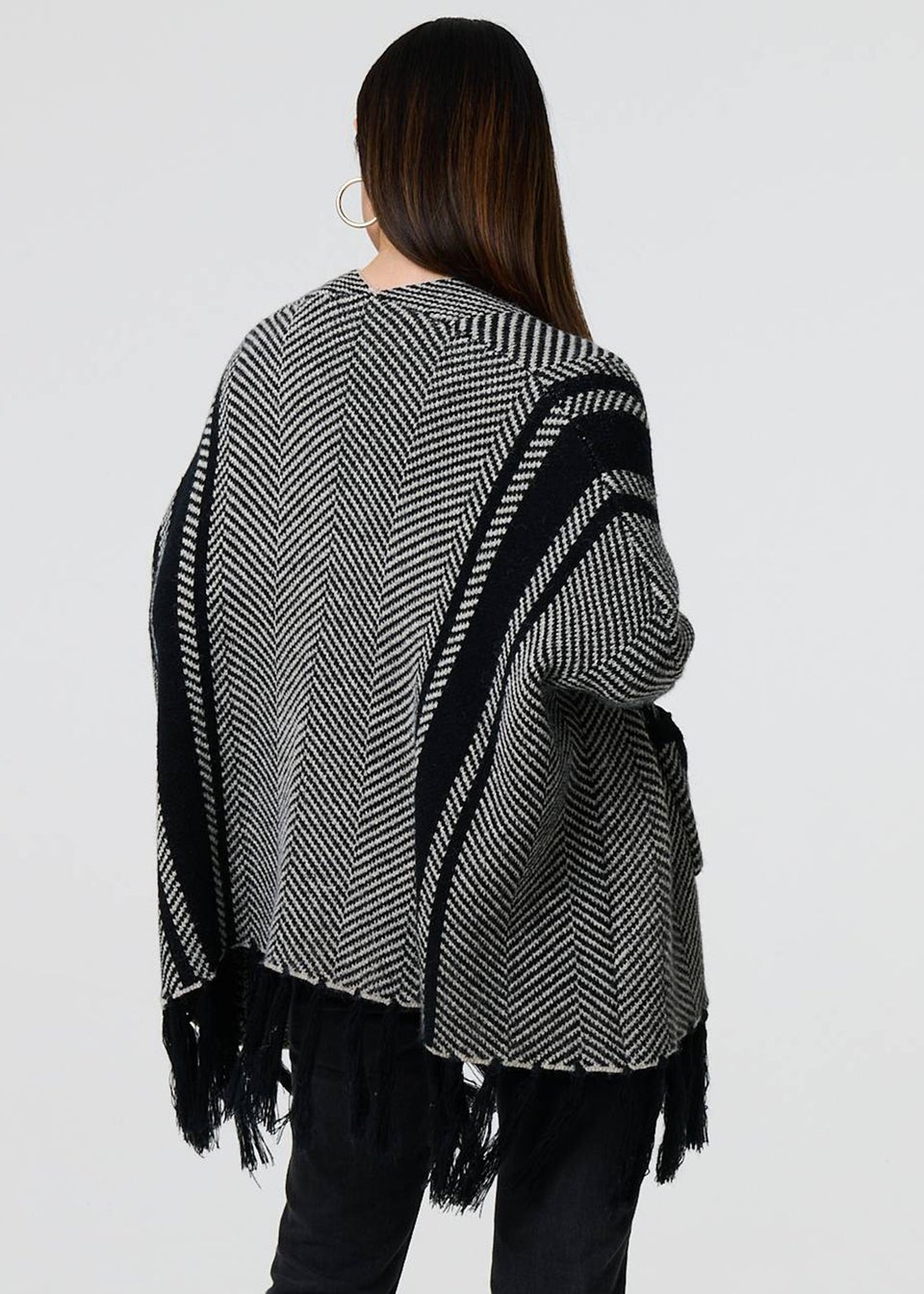 Izabel London Black Chevron Print Tassel Fringe Open Cardigan