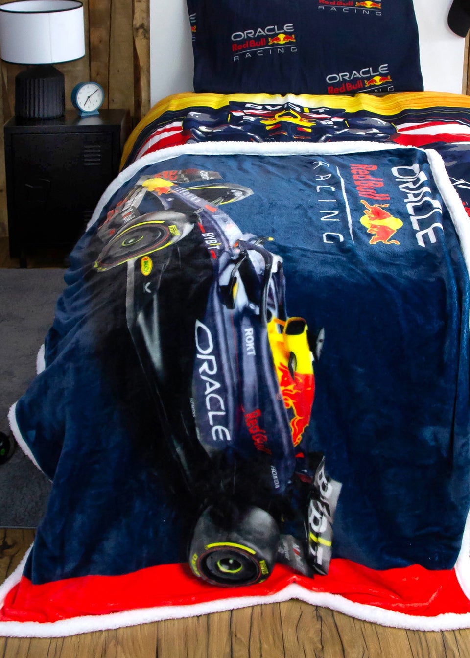 Redbull Black Formula 1 Digital Sherpa Fleece Throw