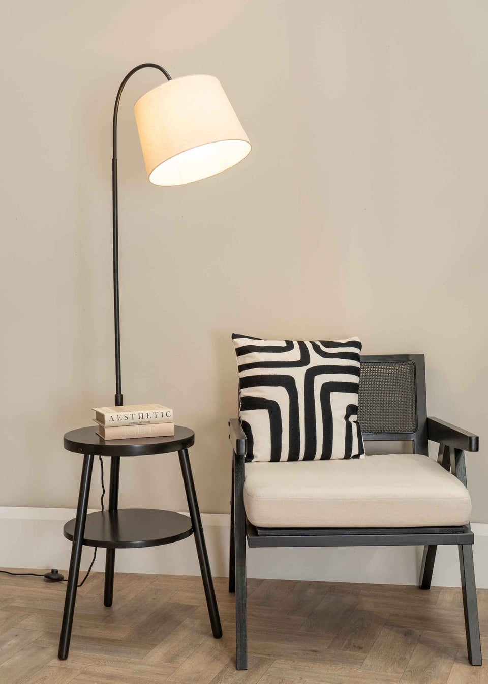 ValueLights Crowther Black Floor Lamp with Small Natural Tapered Shade
