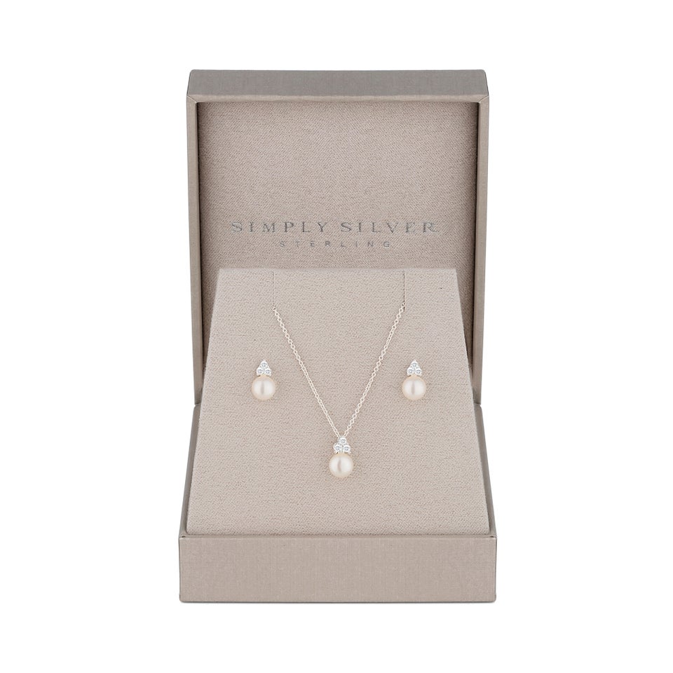 Simply Silver Sterling Silver 925 Freshwater Pearl Set - Gift Boxed