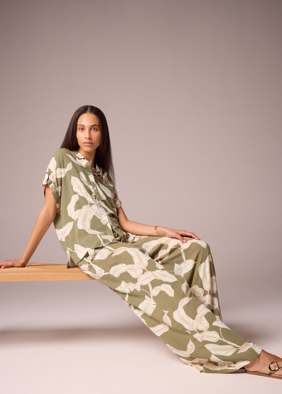 Et Vous Khaki Co Ord Leaf Print Wide Leg Trousers