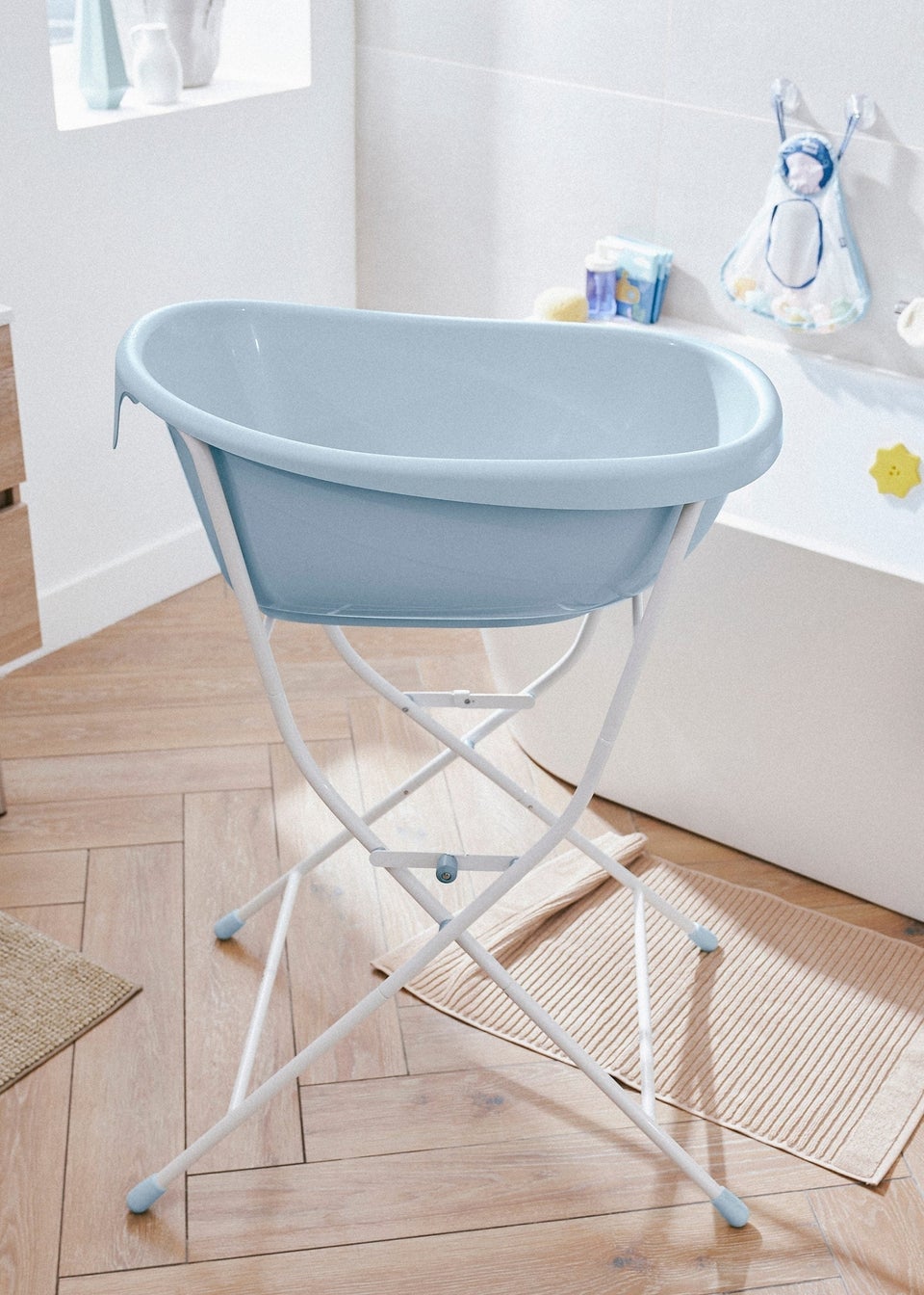 Badabulle Blue Whale Bath Tub