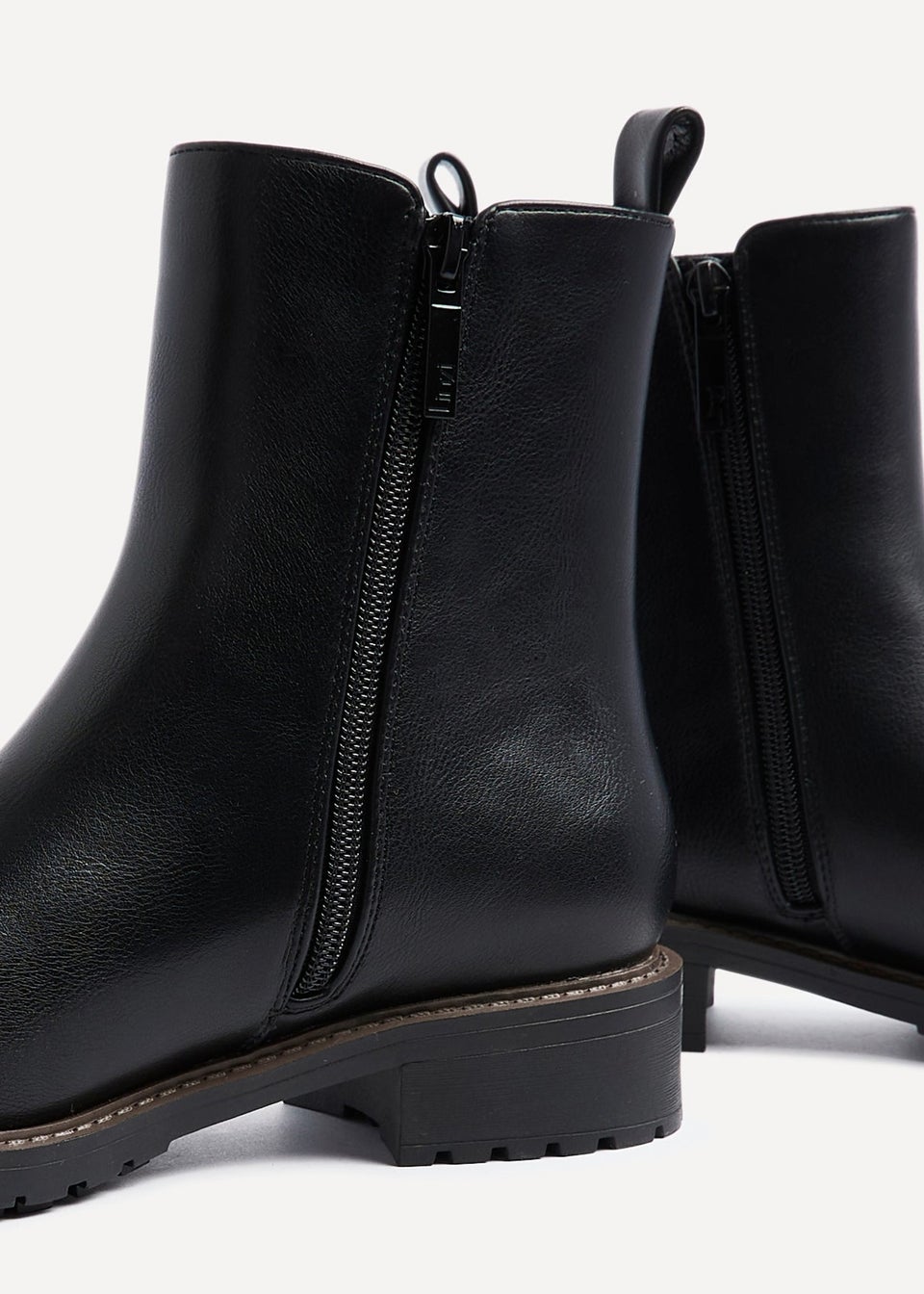 Linzi Dalston Black Faux Leather Classic Chelsea Boot