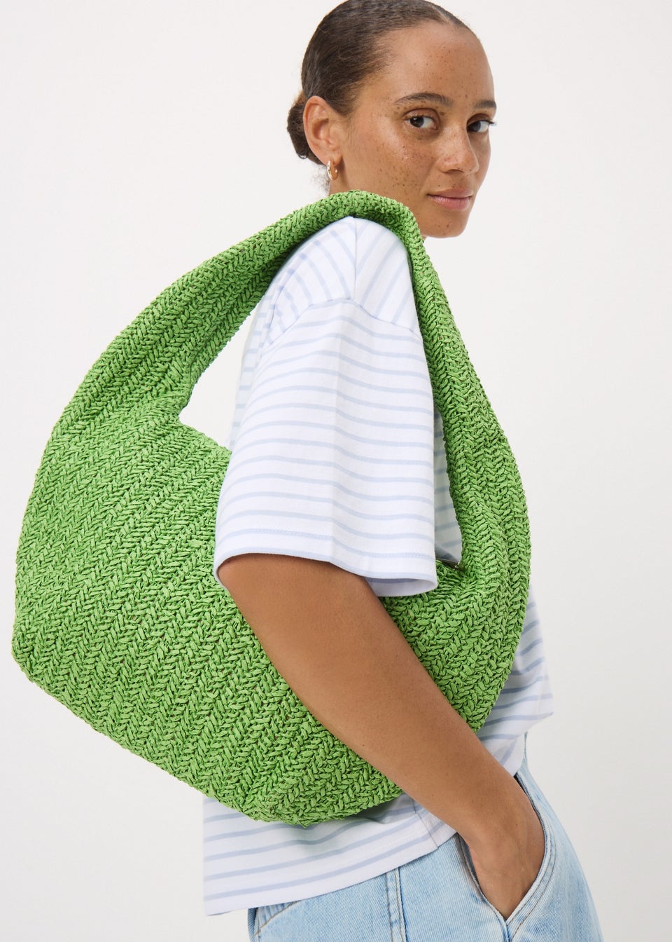 Green Straw Shoulder Bag