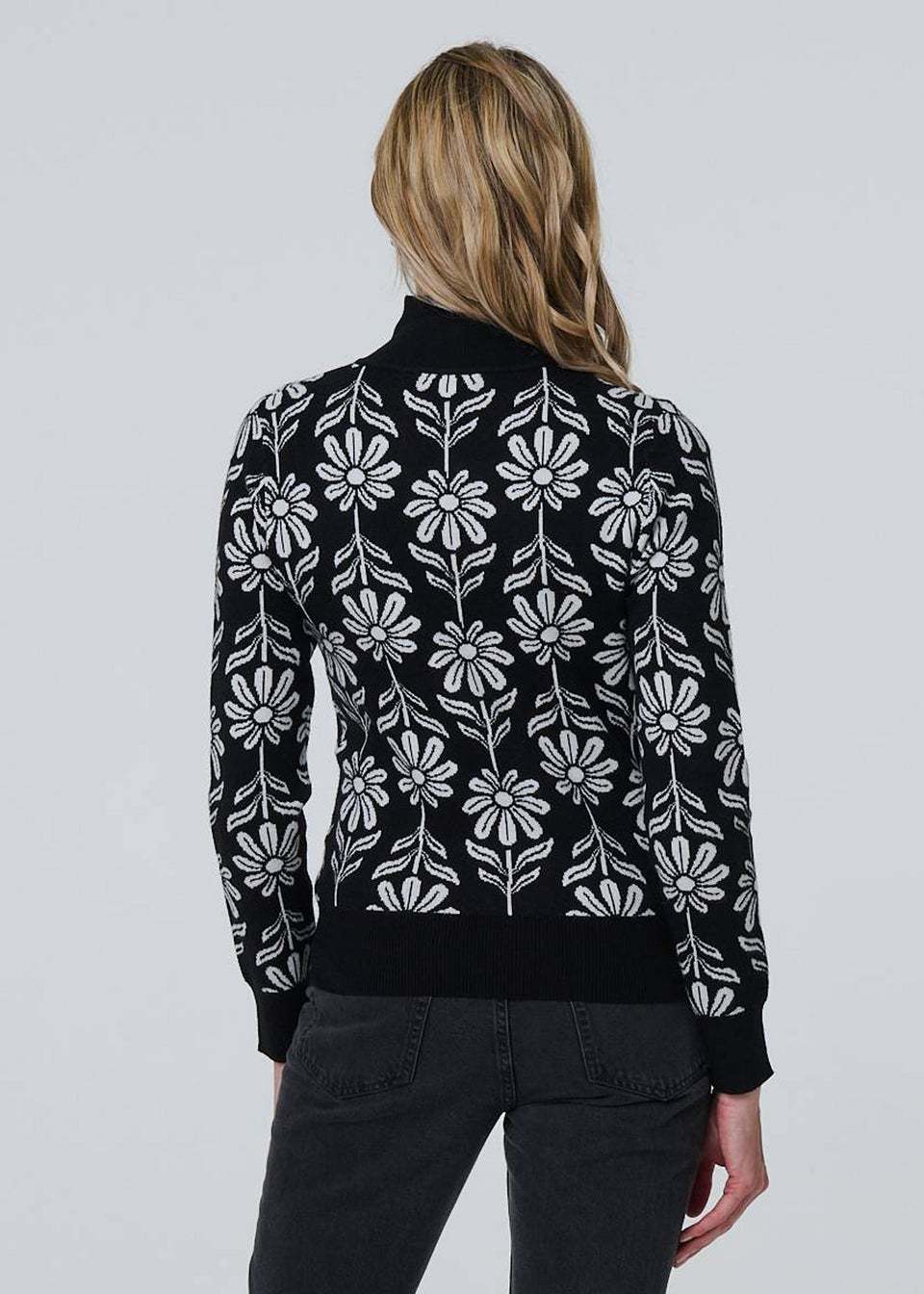 Izabel London Black Floral Zip Neck Long Sleeve Pullover