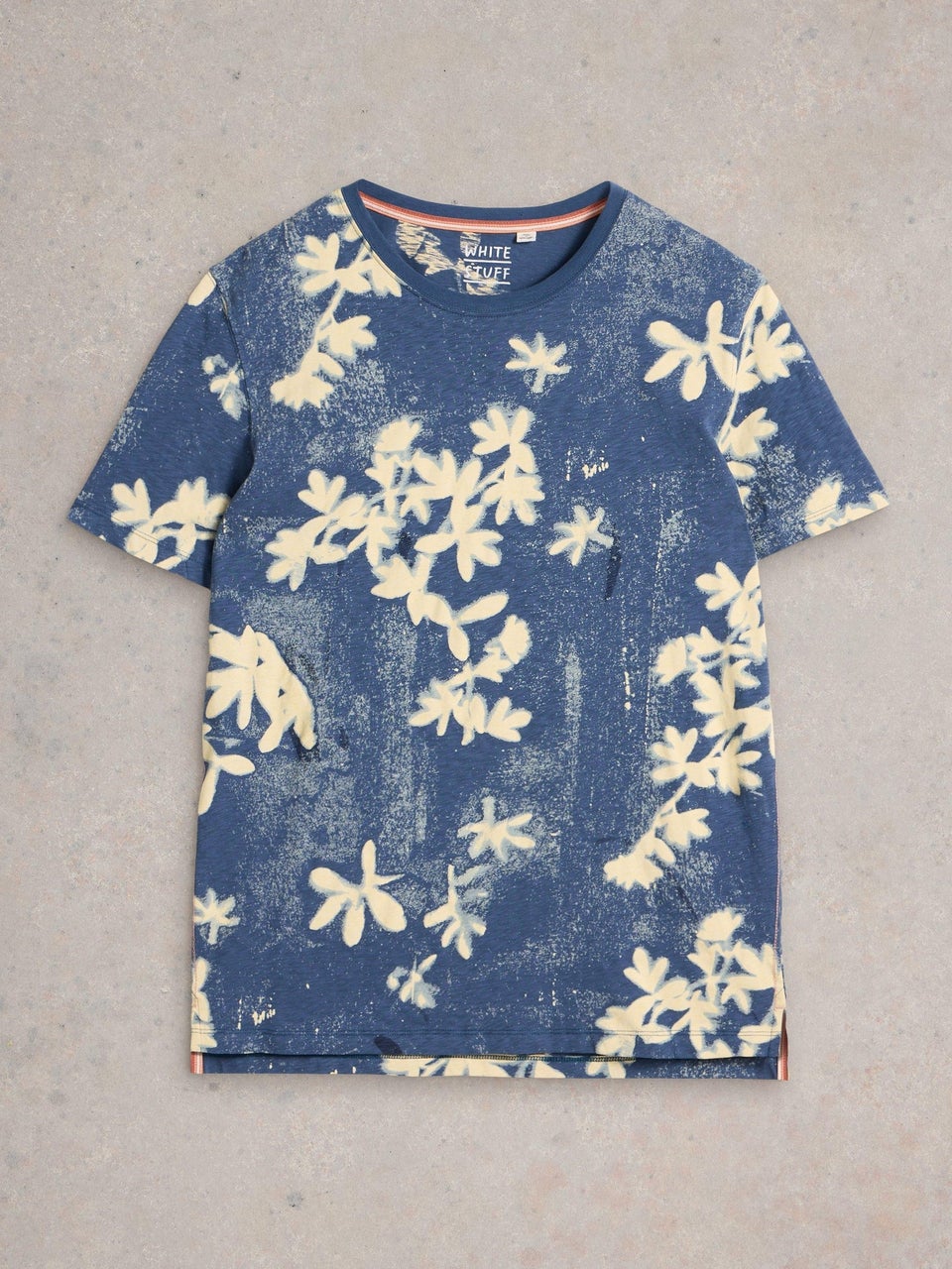 T-Shirt mit floralem Print