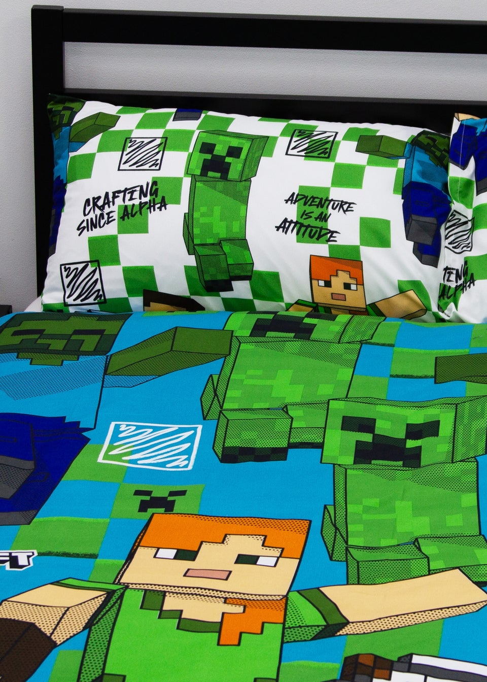 Minecraft Drawn Reversible Duvet Cover Set