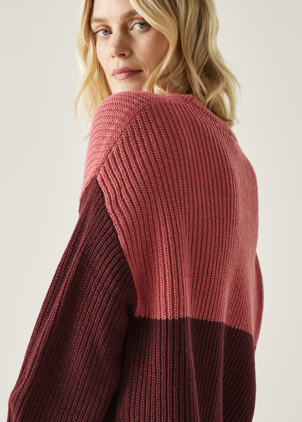 Regatta Mineral Red/Cabernet Kamaria Sweatshirt