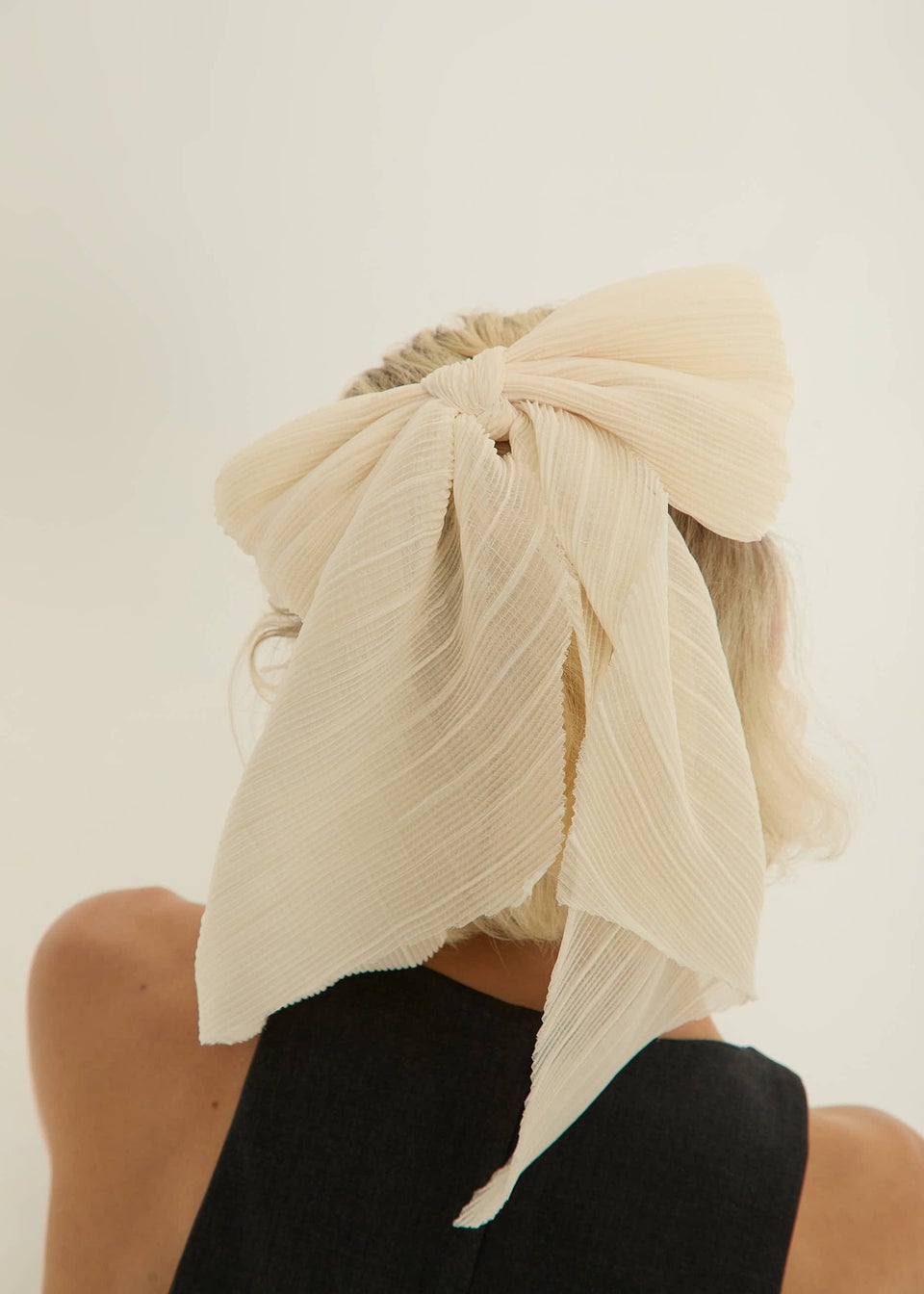 Madein Cream Oversized Elise Pleated Bow