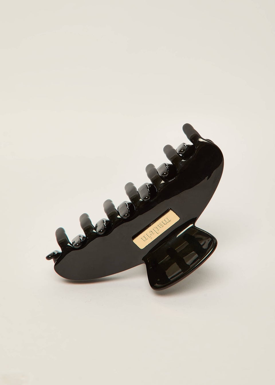 Madein Classic Maya Claw Clip in Black