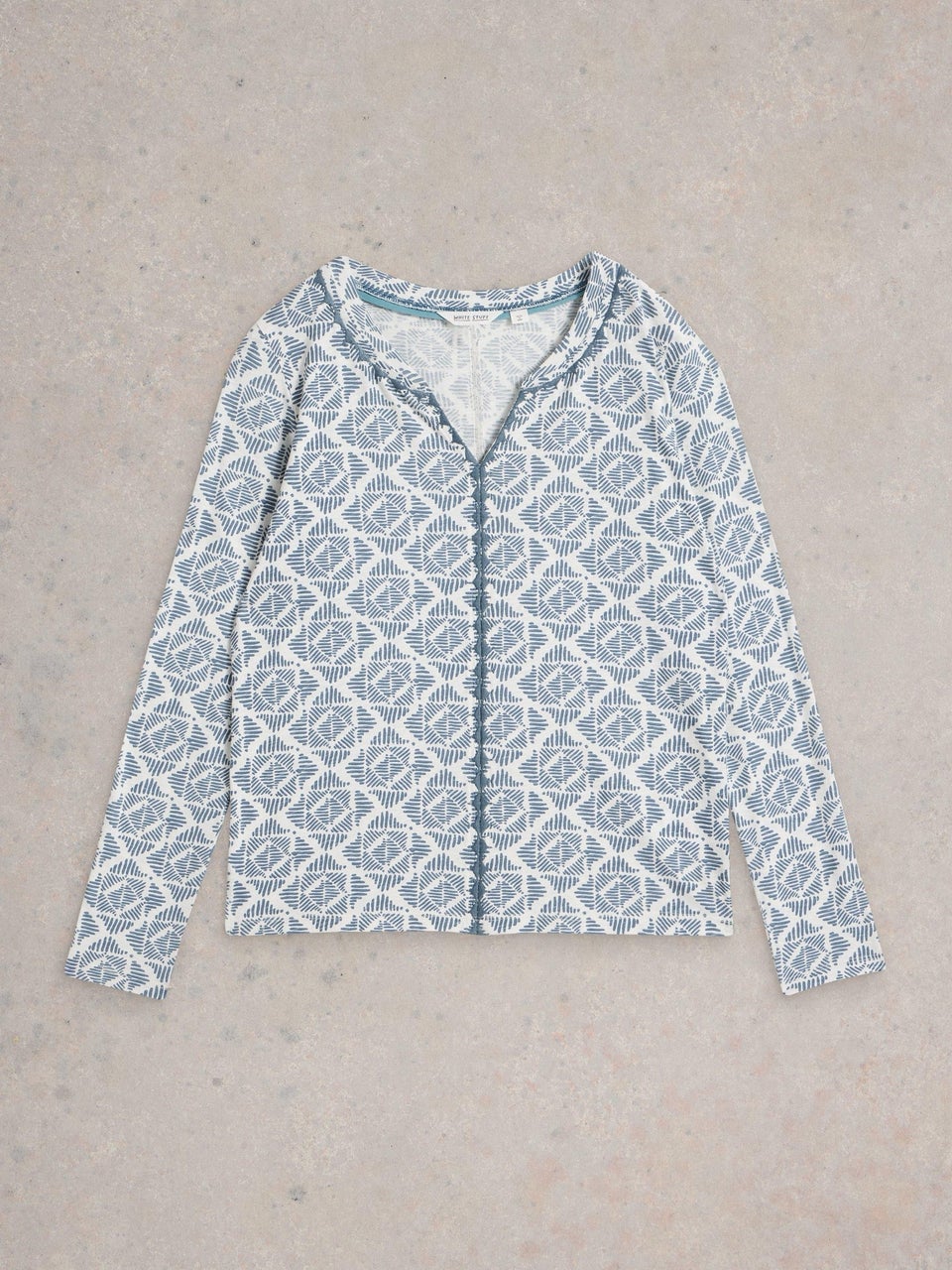 Besticktes Langarmshirt Nelly