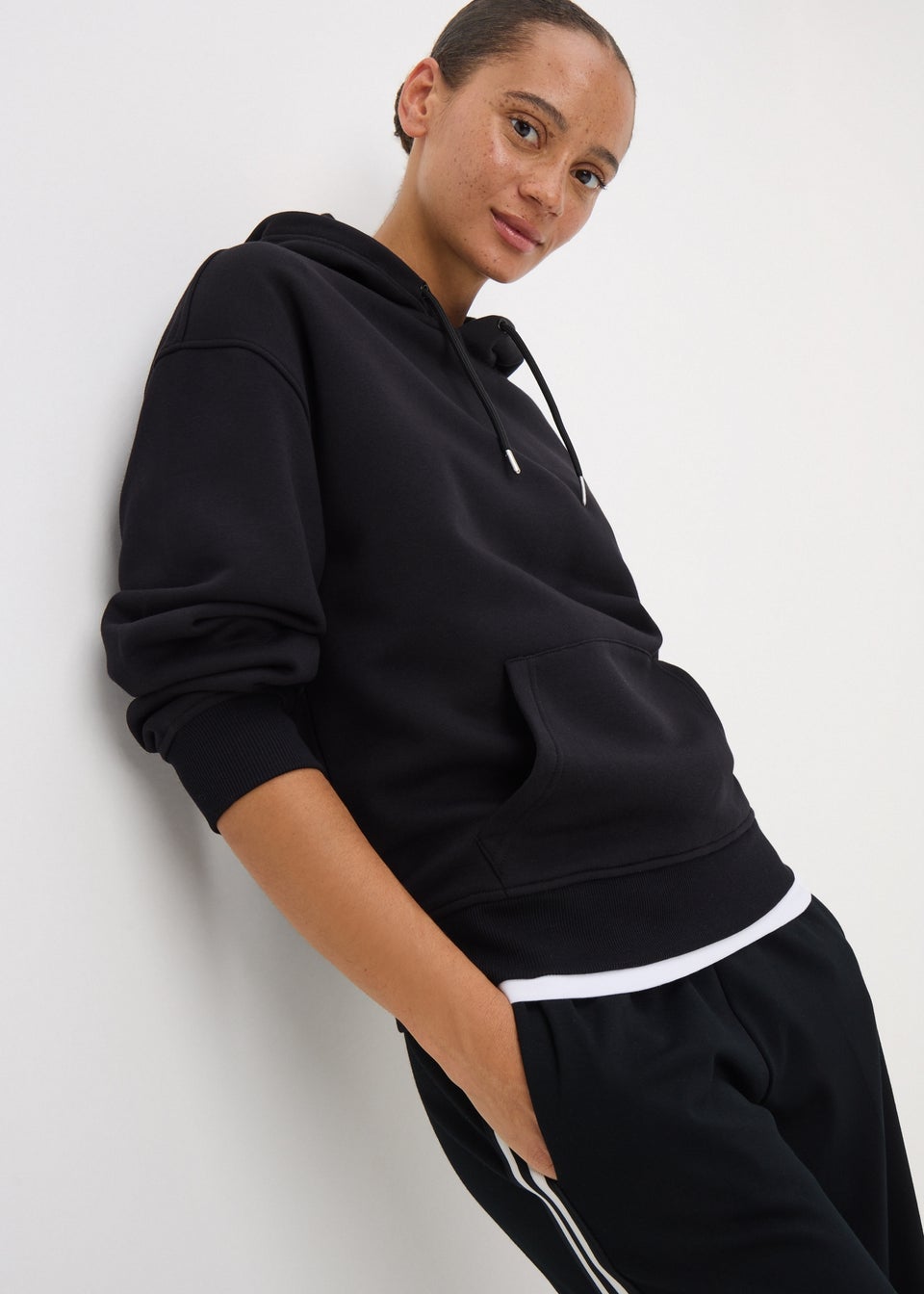 Black Basic Hoodie