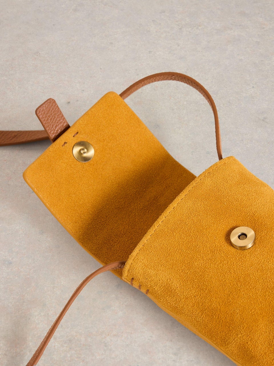 Handytasche Clara aus Leder