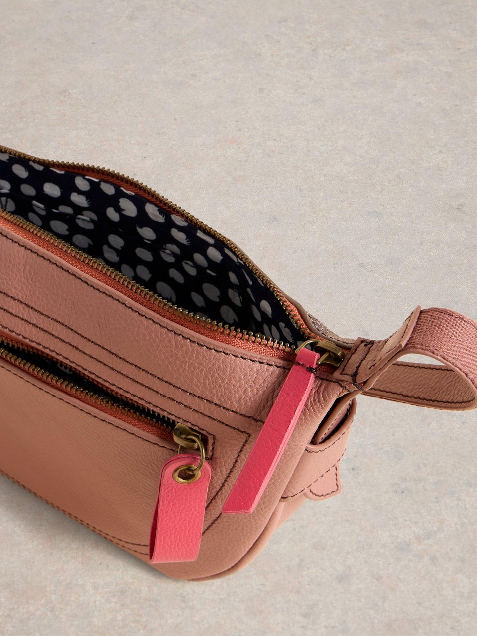 Crossbody-Tasche Caro